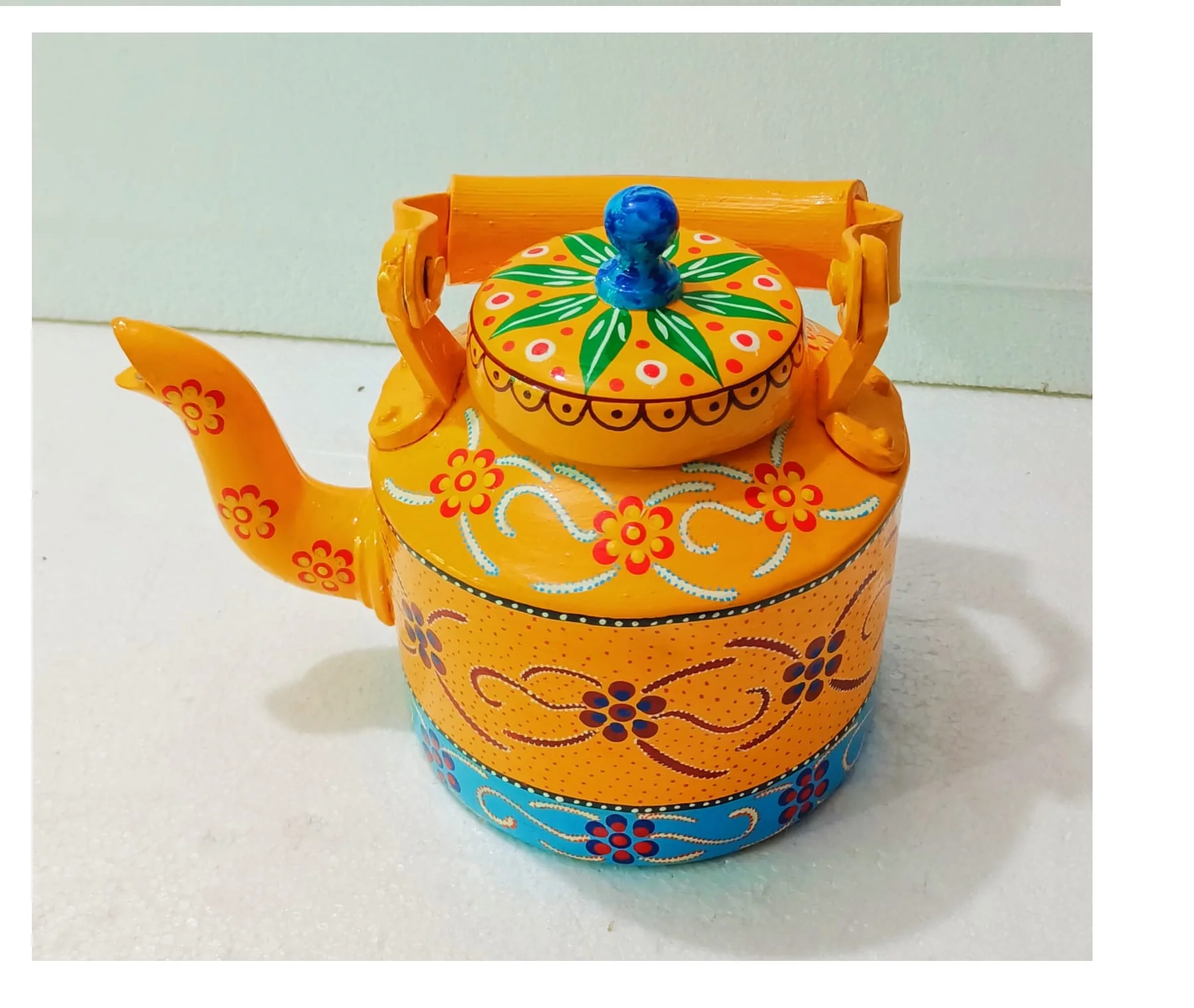 Новейший чайник с ручной росписью для сервировки чая металлический нового образа по оптовой цене новый дизайн чайника в новом стиле