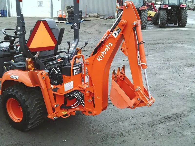 Kubota газонокосилка 4x4 маленький трактор с фронтальным погрузчиком экскаватор-трактора грузовики сельскохозяйственный мини