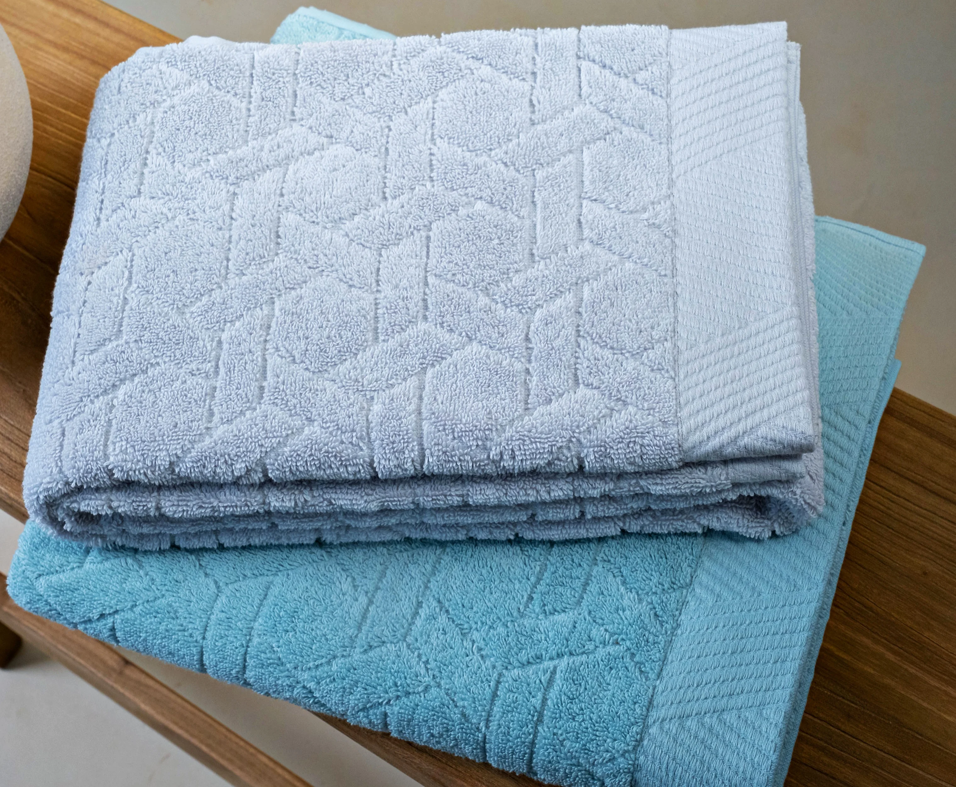 High Quality Super Absorbent Soft Turkish Cotton Custom Design Luxury Bath Towels Turkish Manufacturer