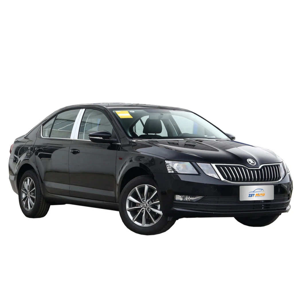 Новый 2024 бензиновый автомобиль Skoda Octavia Mingrui Pro TSI280 с левым рулем