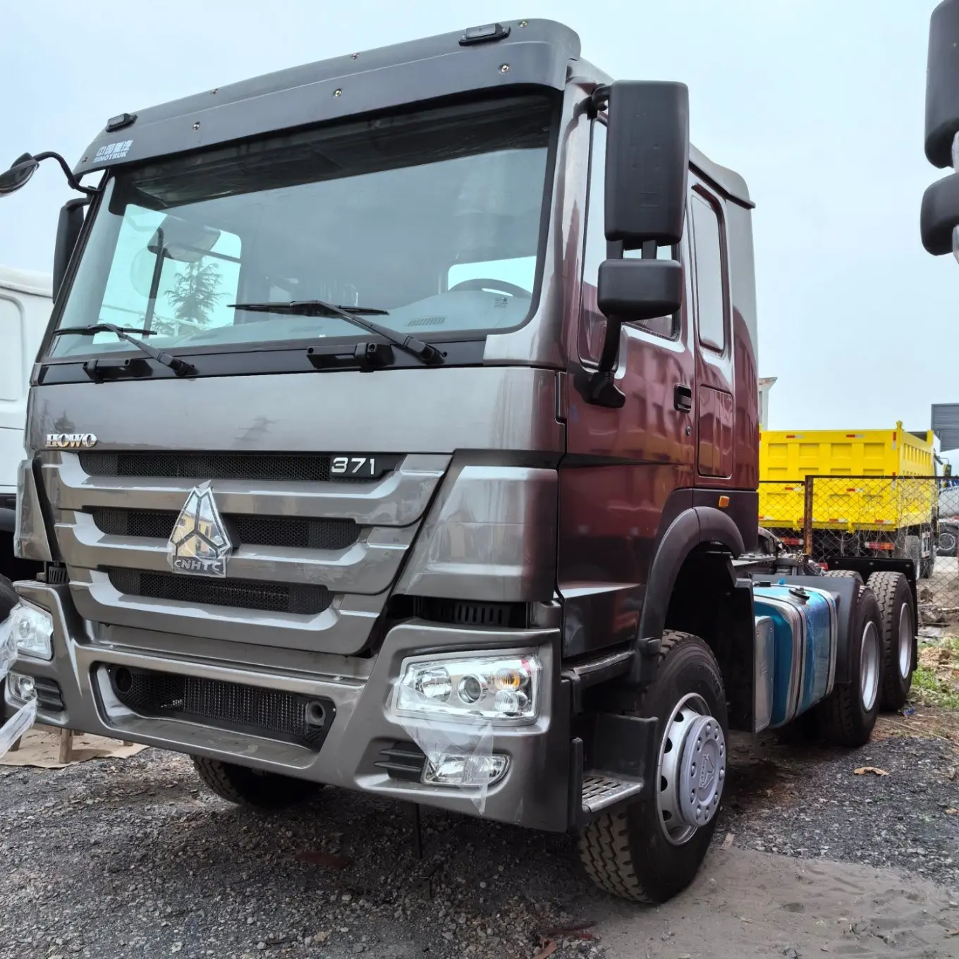 Низкая цена распродажа HOWO 371HP 6X4 Тракторные грузовики б/у грузовой транспорт горячая