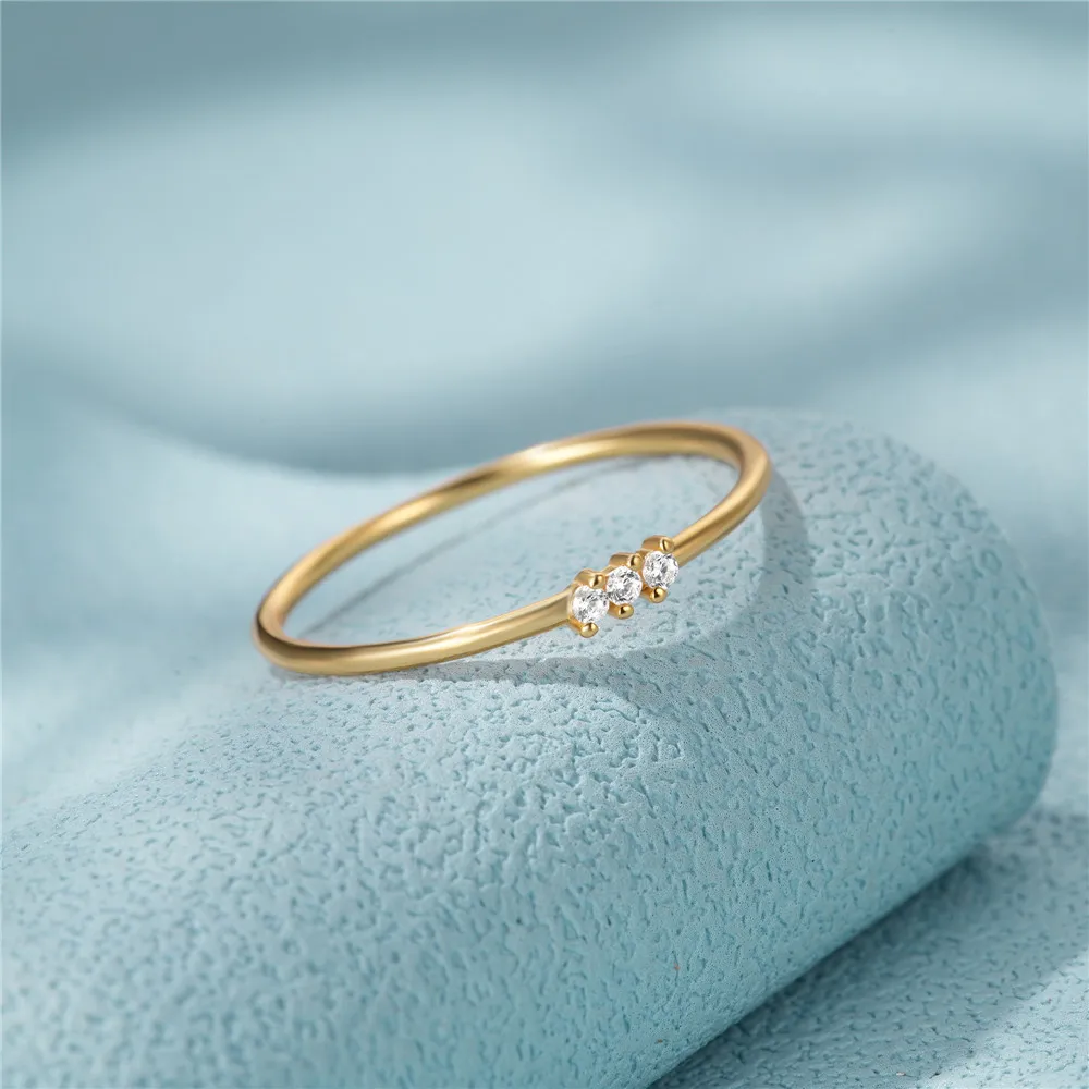 Fashion Classic Versatile Rings Custom Competitive Set Diamond Ring Silver Ring Beautiful  Golden 925 Silver