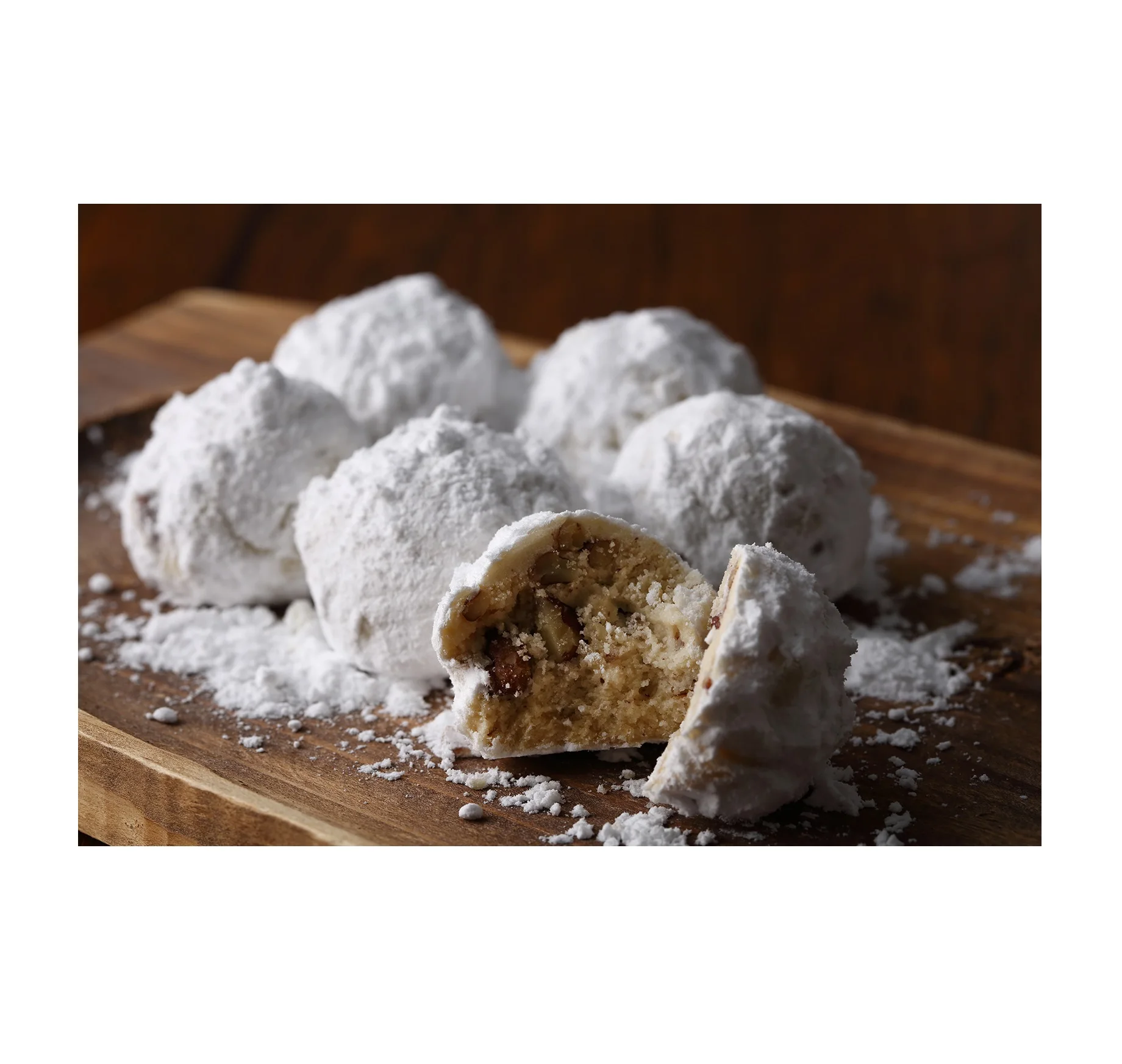 Snowball Cookie with Pecan Nuts