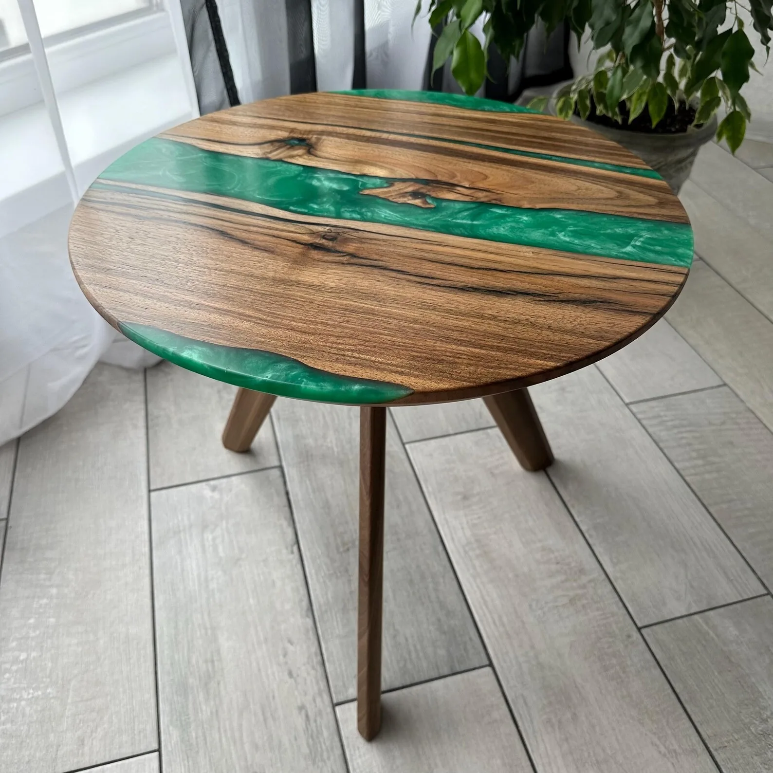Premium Quality Epoxy Resin Mango Wooden Coffee Table & Living Room Antic Furniture Collection And Kitchenware Furniture By LHD
