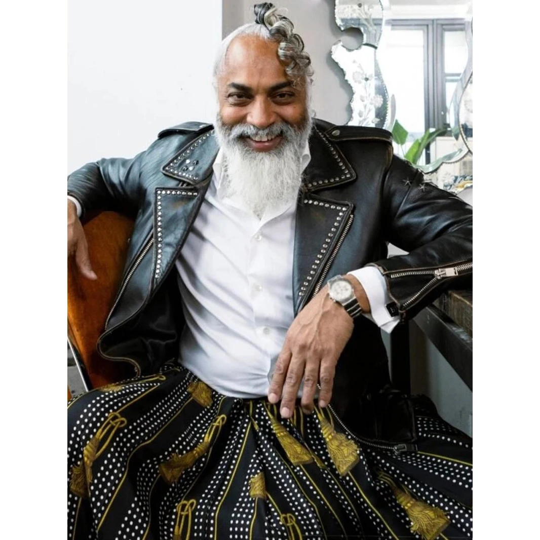 Famous Classic Limited Edition Leather Jacket with Embroidered Zipper Closure Mandarin Collar ODM Processing