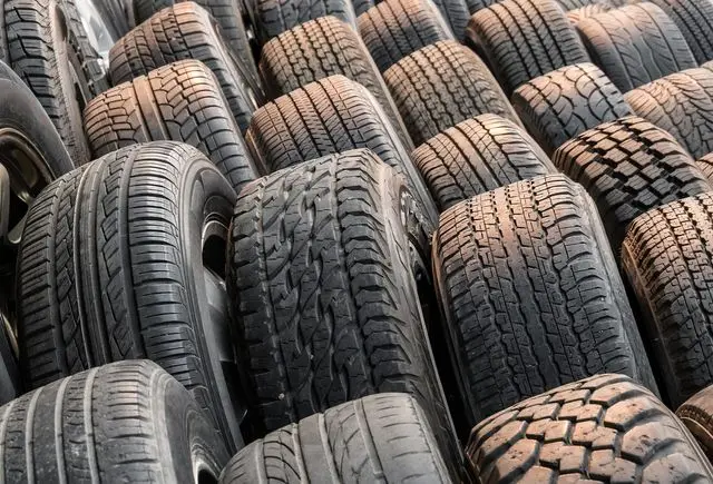 Used Car Tire/Tyre Scrap From Germany and Japan for Sale