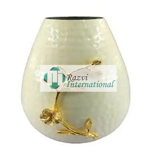 White Glossy Color Decorative Vase With Gold Mesh Design Decorative Vase Top Quality White And Golden Color Flower Pot and Vases