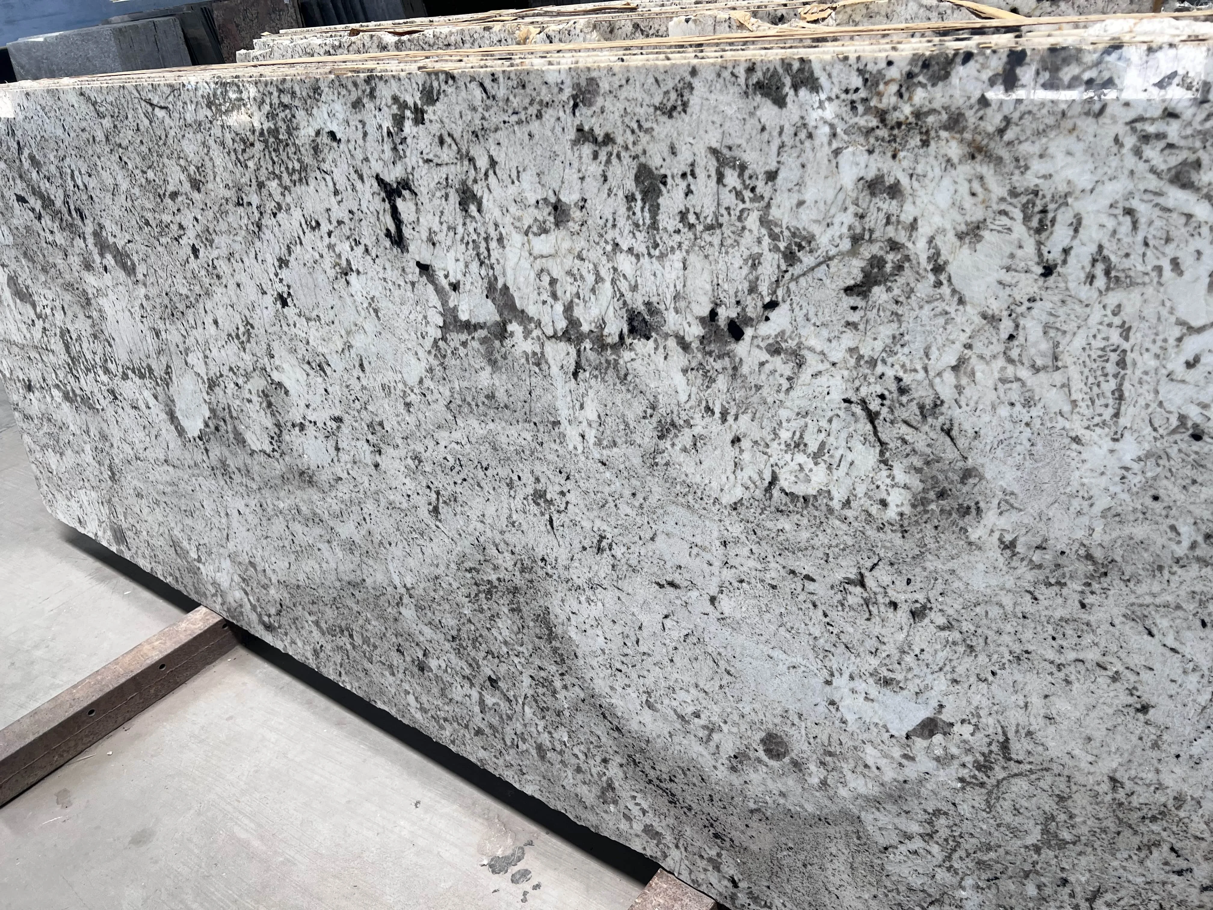 Standard Quality Alaska Grey Marble Slab Natural Stone for Home and Restaurant Application from India Export