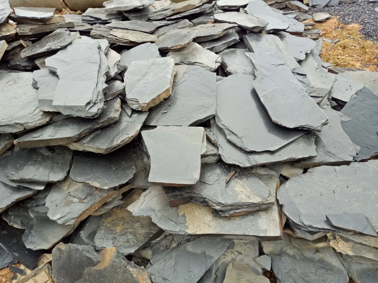 Slate stone wall cladding for exterior decoration multicolor black slate stone Limestone outdoor