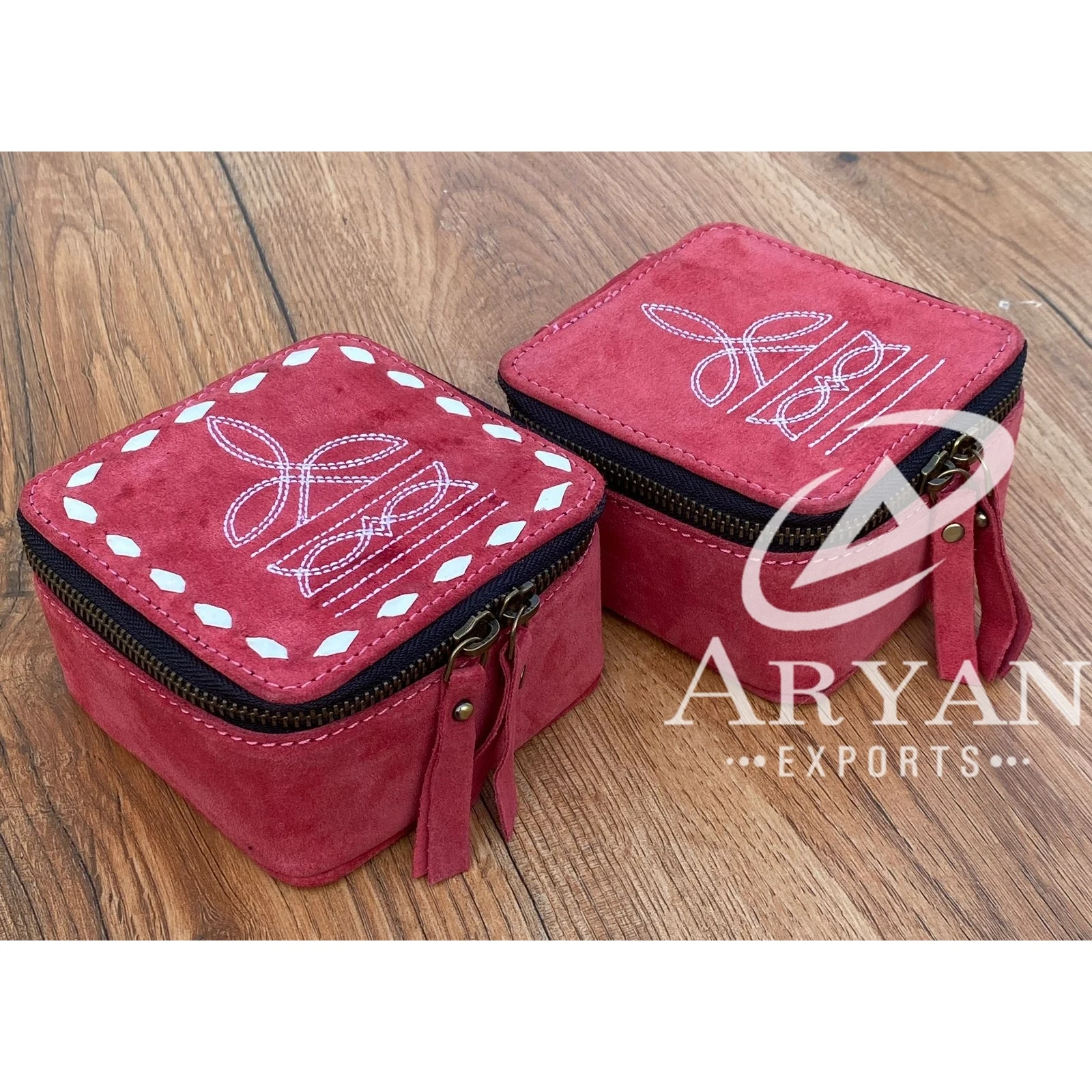 New Arrival Boot Stitch Suede Leather Jewelry Box with Dividers Ring Necklace Watch Small Jewelry Box Case Storage Organizer