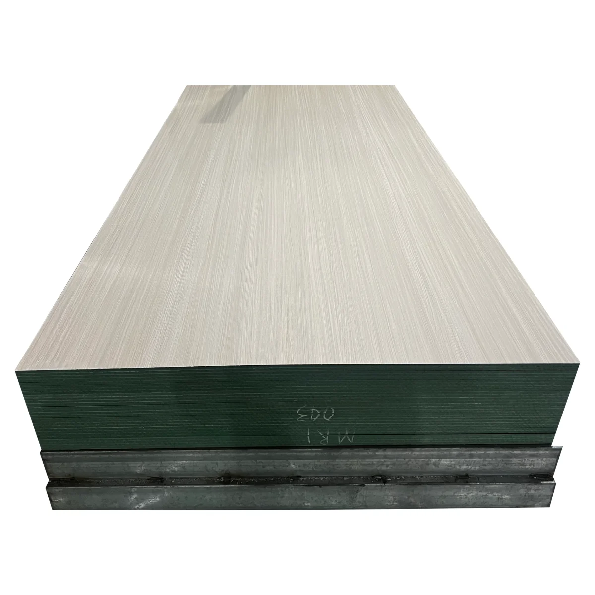 Hot sale Melamine faced Moisture resistant Green MDF MMR panel 4x8ft 6mm - 25mm Melamine board MDF Carb P2 E1 E2 Made in Vietnam