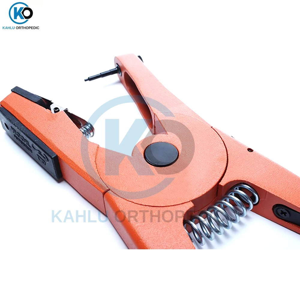 Customized Equipment For Pig Ear Punch Clamp Mark Ear Clamp 2022 High Quality Veterinary Instruments By KAHLU ORTHOPEDIC