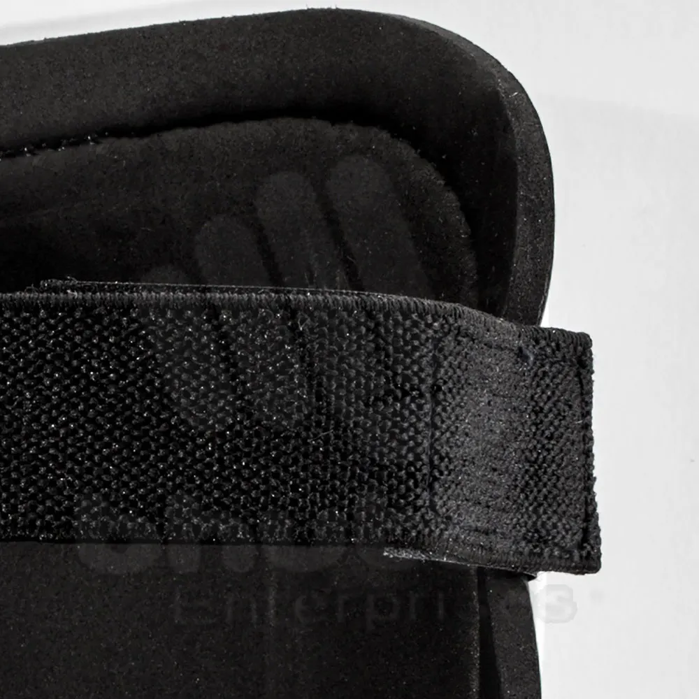 Shin Guard Competition Youth Training Gear Shin Guard Black White sale safety wear shin Guard