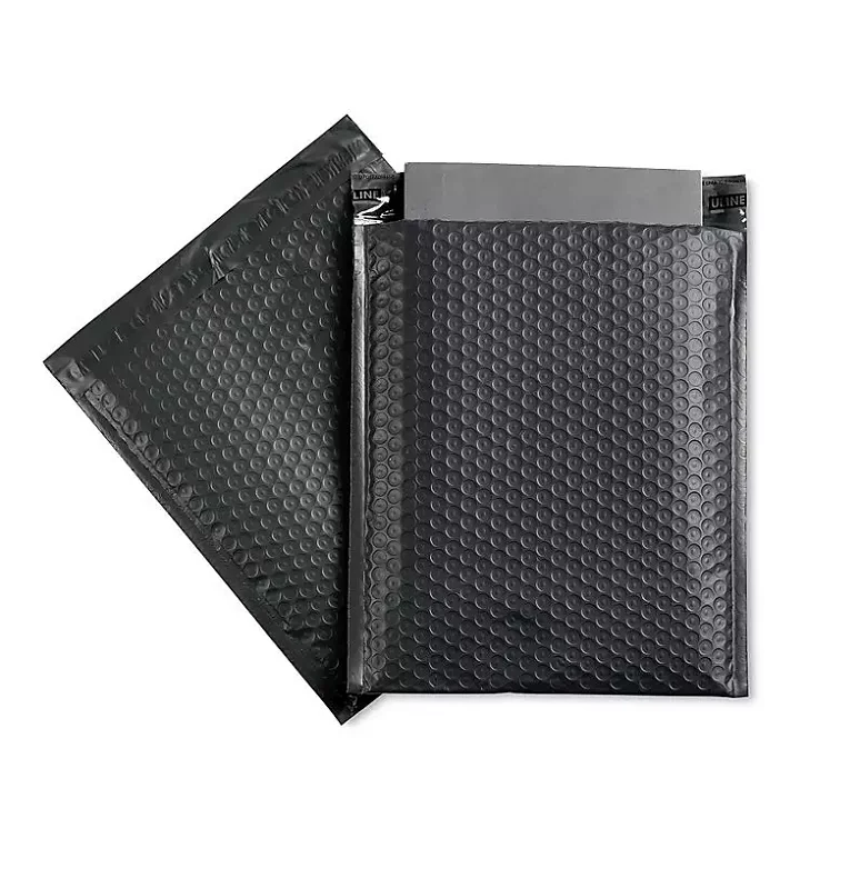 New Arrival Packaging Purpose Poly Mailing Bag Quality Assured Courier Bag / Bubble Mailing Envelope Manufacturer