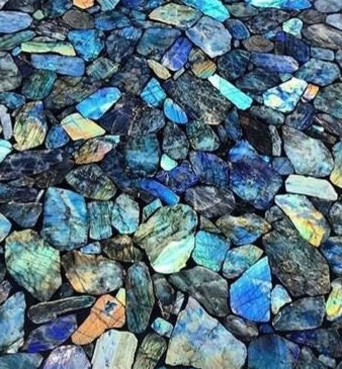 High on Demand Matt Finished Labradorite Table Top Stone for Home Decoration use with Custom Services Provided