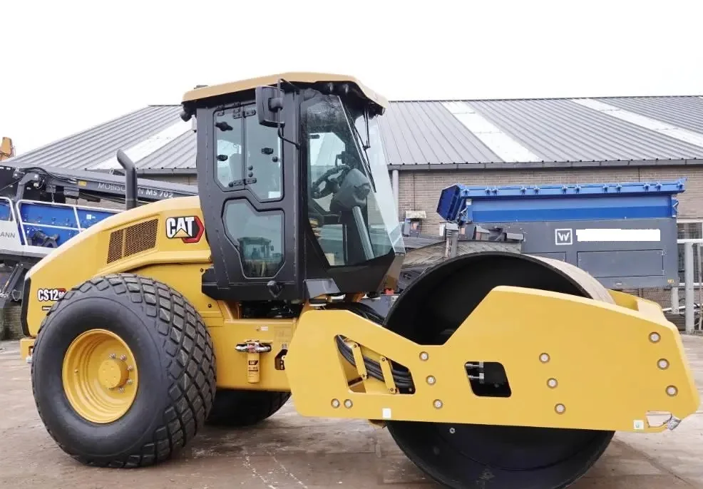 Caterpillar CS12 GC одинарные барабанные ролики 2021 по доступной цене