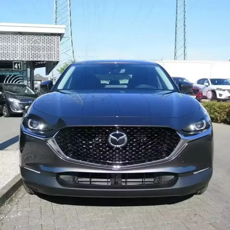Чистые довольно подержанные автомобили для продажи