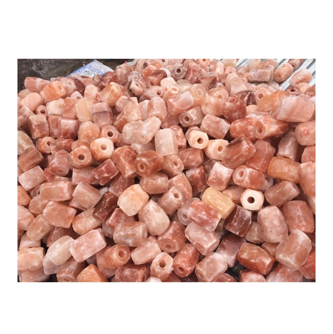 Natural Himalayan Beneficial Animal Licking Salt with full of minerals & proteins Carved from highest Asian Salt mines