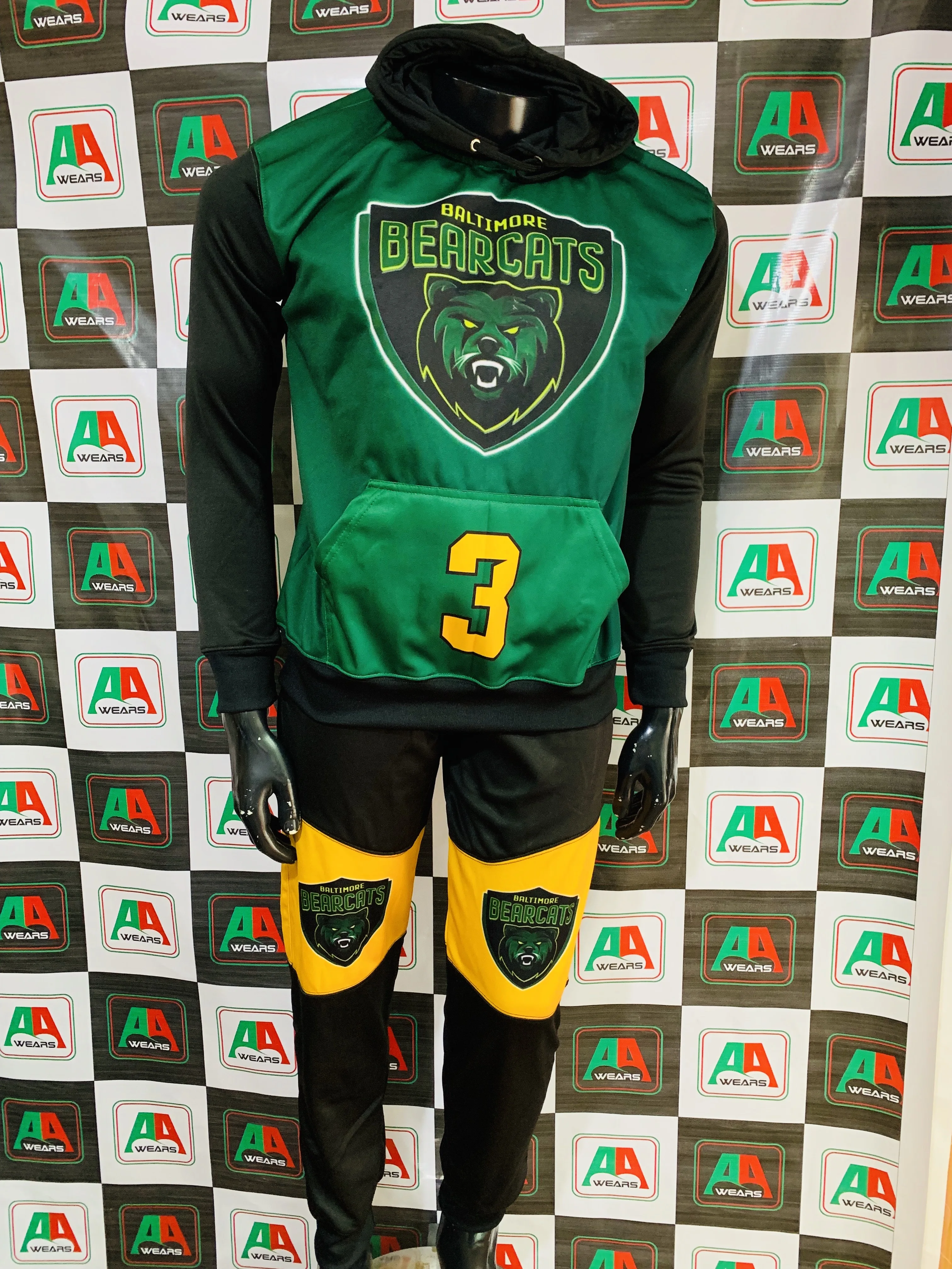 Training Suits Upper Trouser Zipper Fleece Polyester Cotton Rib Jogging Suit Premium Quality Affordable Prices Tracksuits  Socks