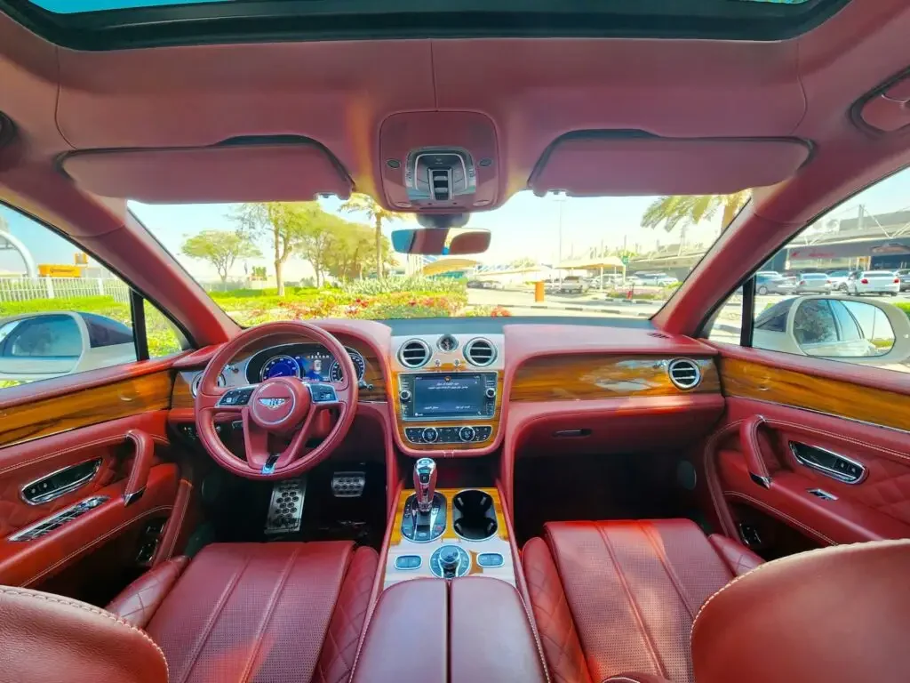 Мощность и производительность используется 2022 BENTLEY BENTAYGA 5DR SUV 6L 12CYL автоматический полный привод