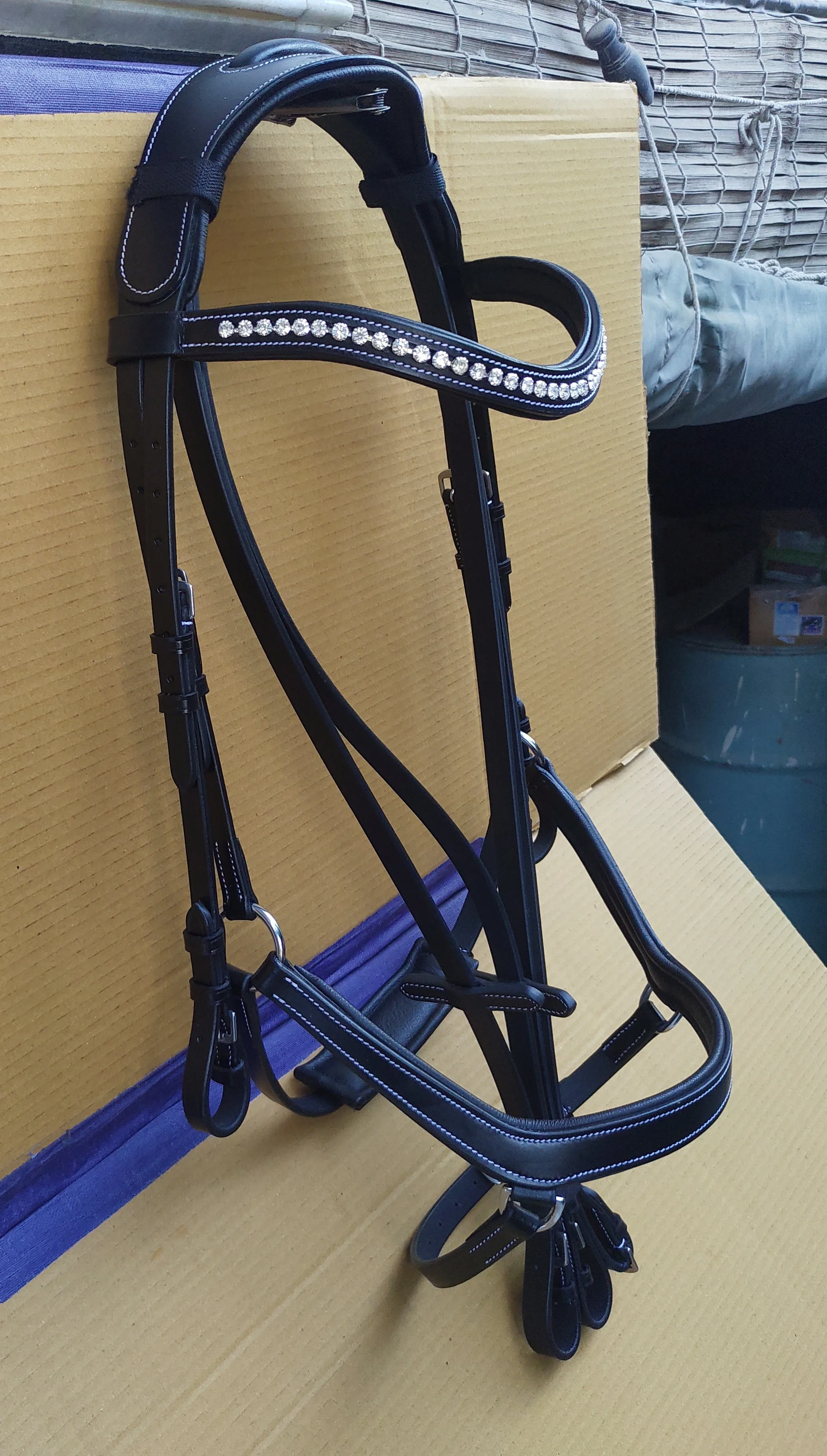 Equestrian Premium Quality Vegetable Leather Anatomic Horse Snaffle English Bridle with Soft Leather Padding horse equipment