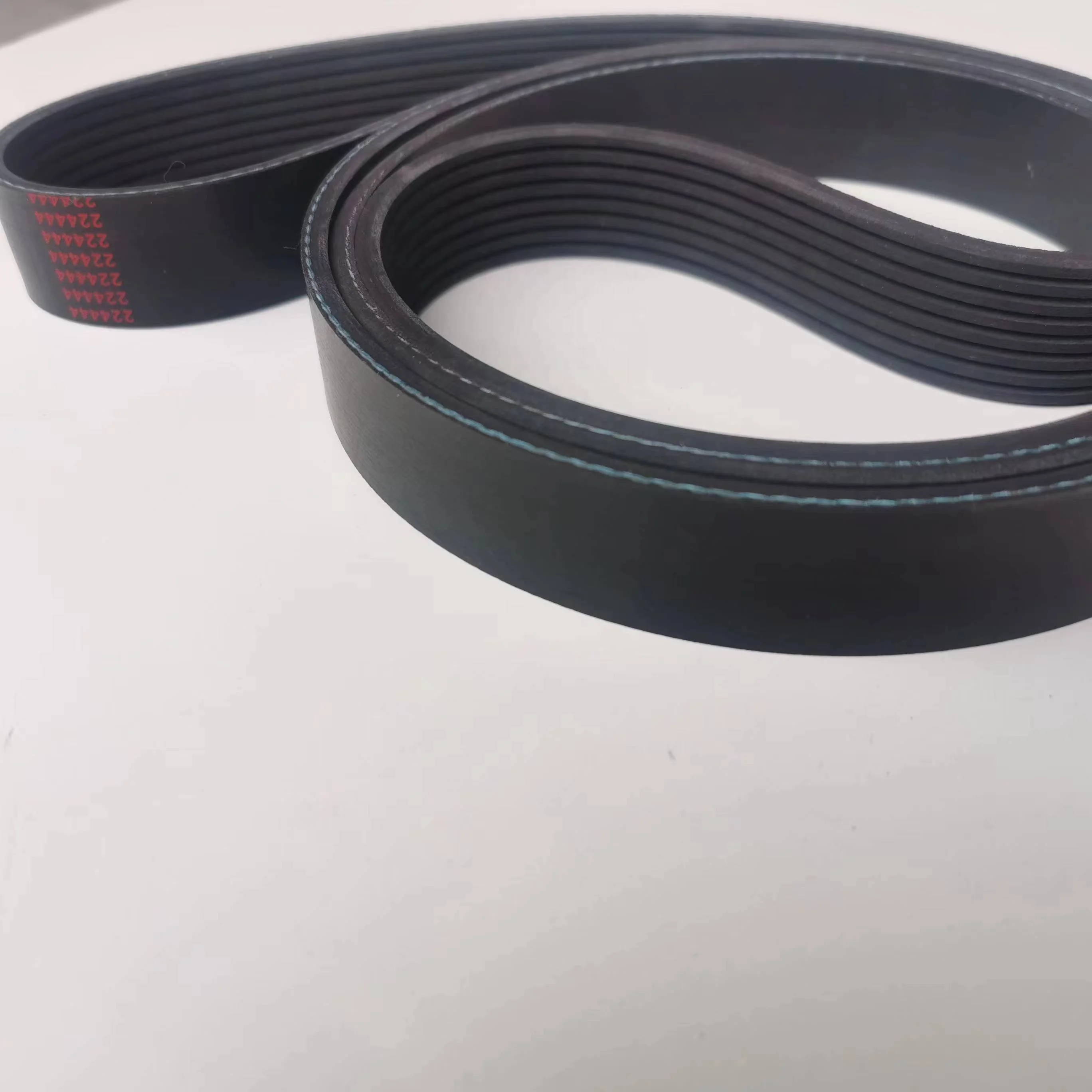 High Quality Diesel Engine Fan Belt 8PK2100 For Cummins/Yuchai  Engine Fan Belt