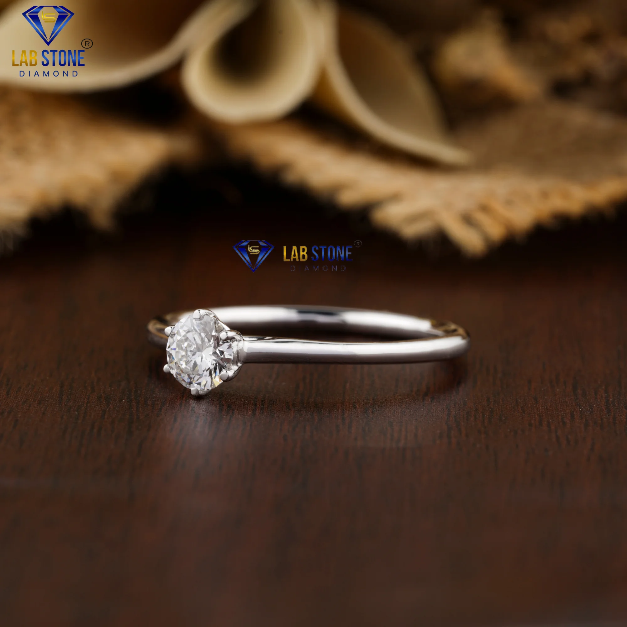 0.56 TDW Round Cut Diamond Ring 18k White Gold Solitaire Ring Cvd/Hpht Diamond Lab Stone