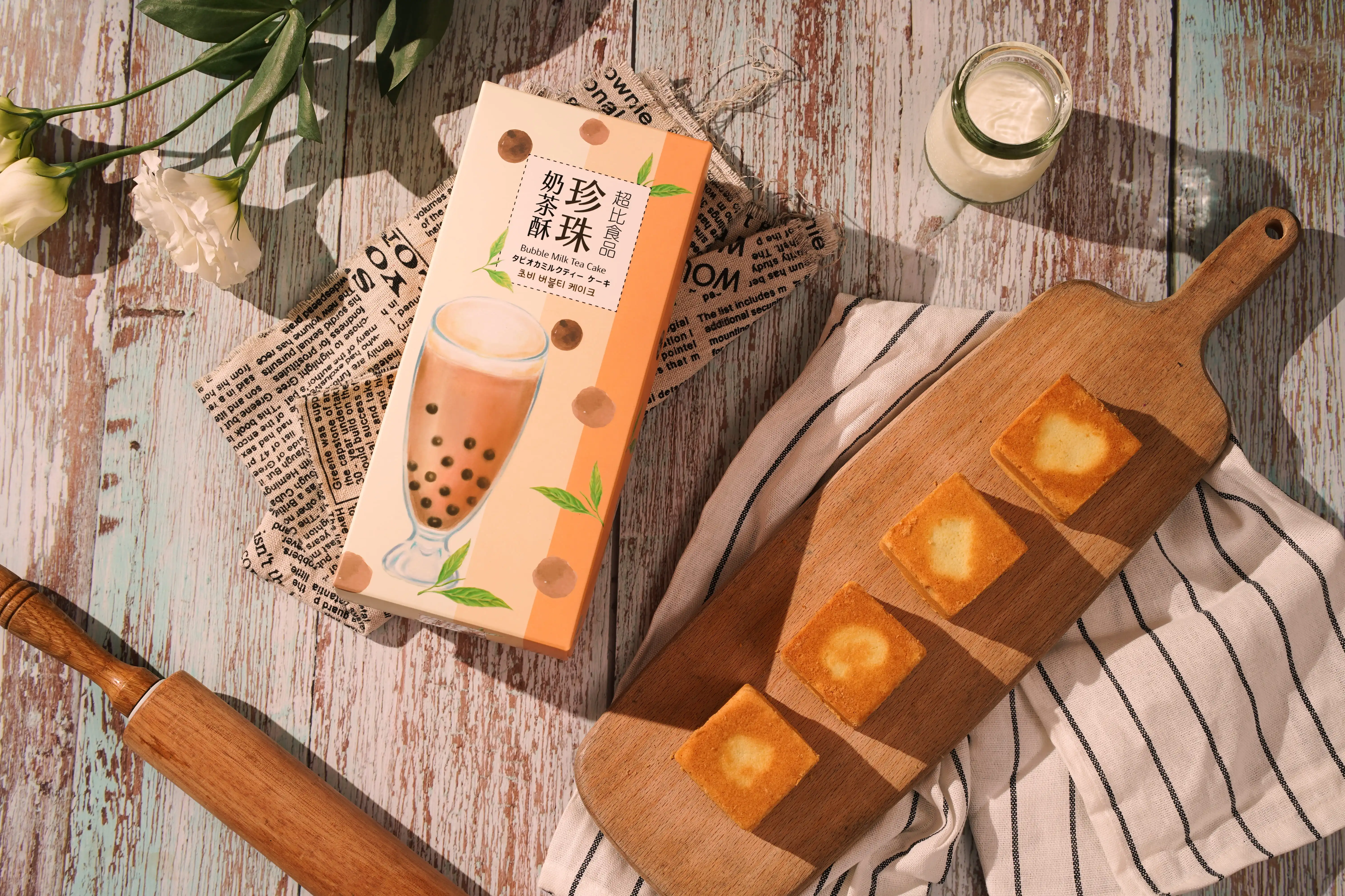 High Quality Sweet Delicious Chinese Pastries Baked Goods Bubble Milk Tea Cake For Desserts