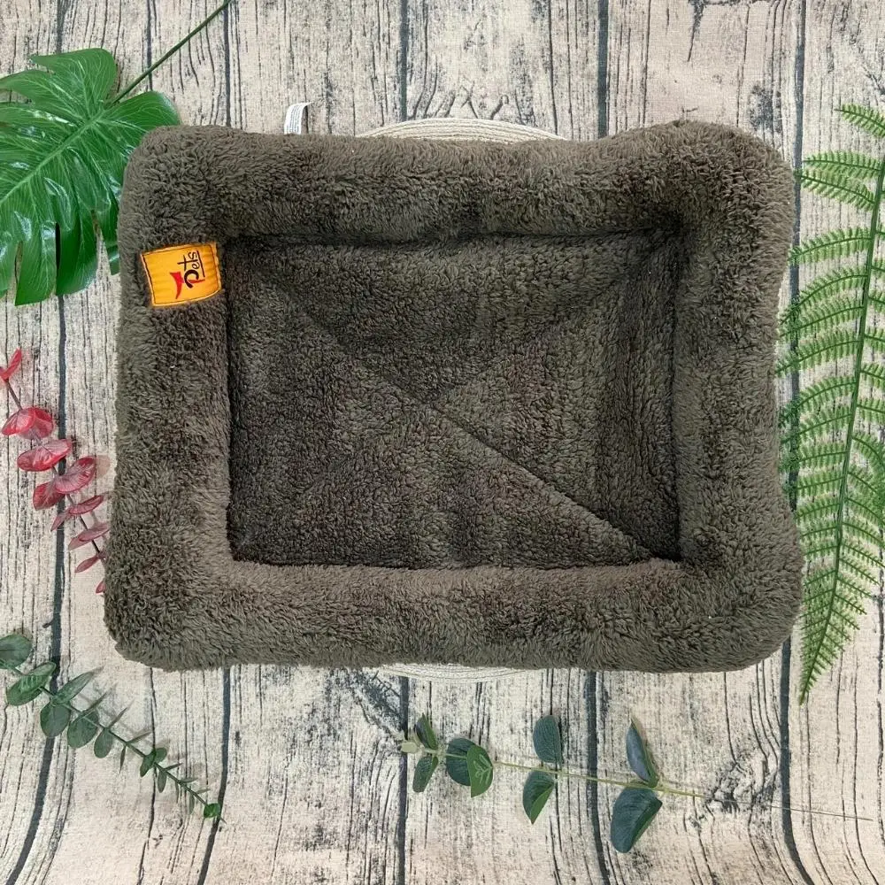 Direct Price Factory OEM 2022 Pet Accessories Pet Soft Fur Fabric Mat Cute Design Pet Mat Dog Three Size Warmish