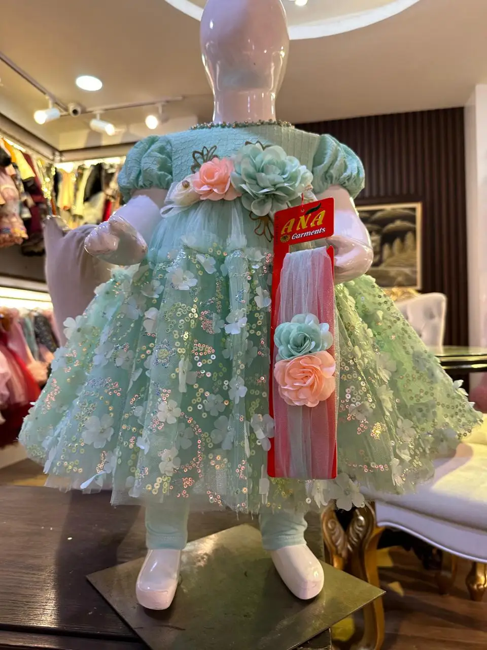 2024 new wholesale cotton printed bare shouldered kids girls stylish dress for children girls dress.