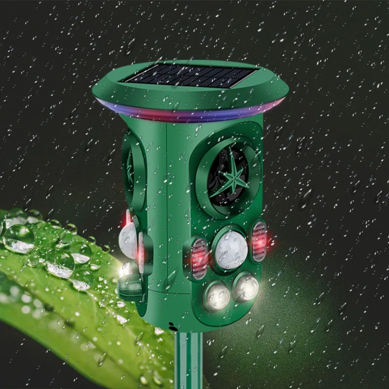 SMR30 360 Degree Solar Ultrasonic Animal Repeller Solar Powered Bird Dog Cat Monkey Deer Mouse Animal Repeller