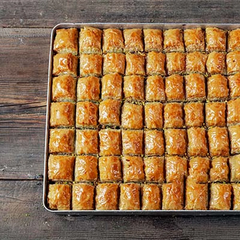 Wholesale Turkish Baklava Original Best Dessert Turkish Baklava with Pistachio Dry Baqlawa walnut Turkish Baqlawa HACCP