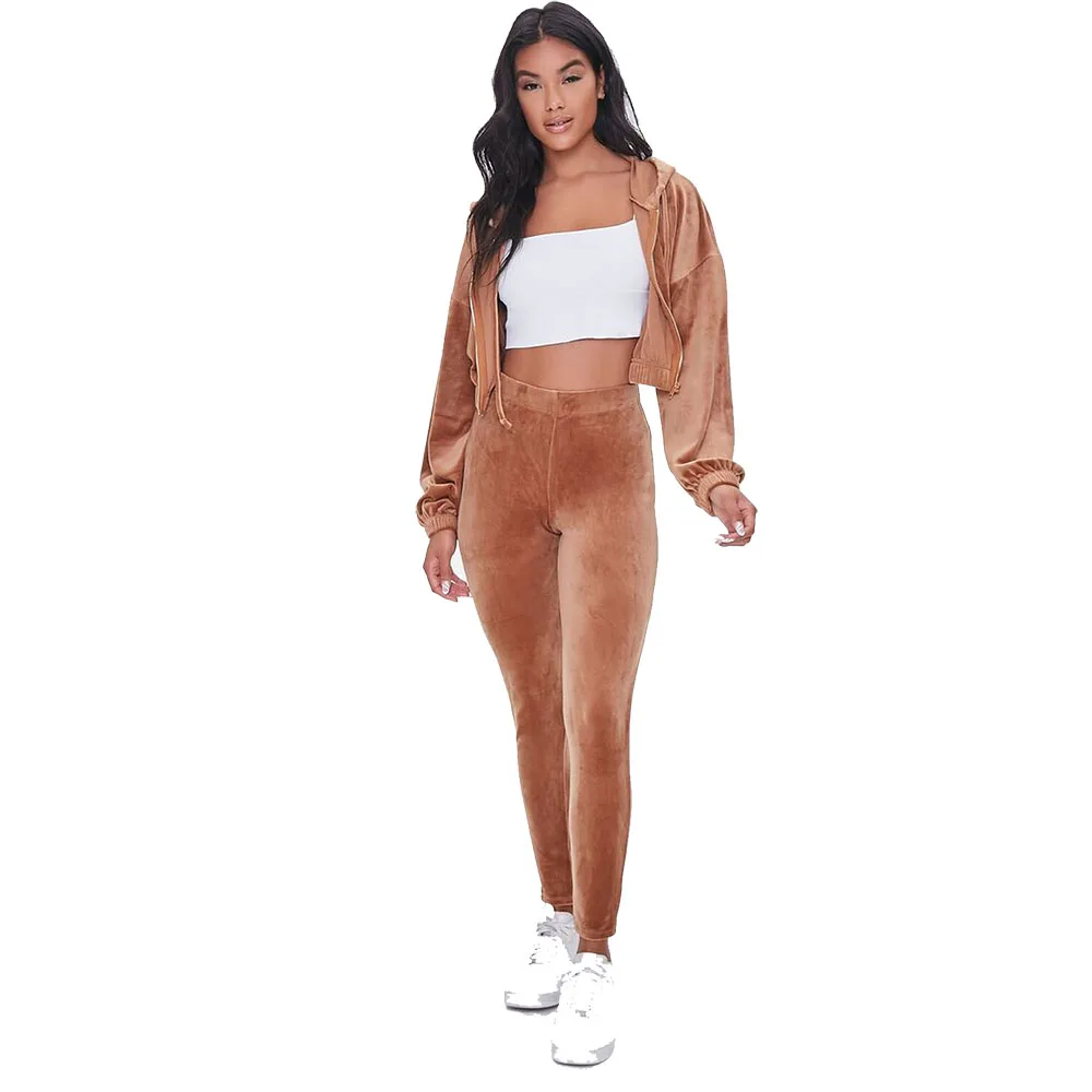 Hot Sell Ladies Velvet Tracksuits Zip Up Crop Hood With Durable Trouser Outdoor Girls Sweatsuits With Custom Logo