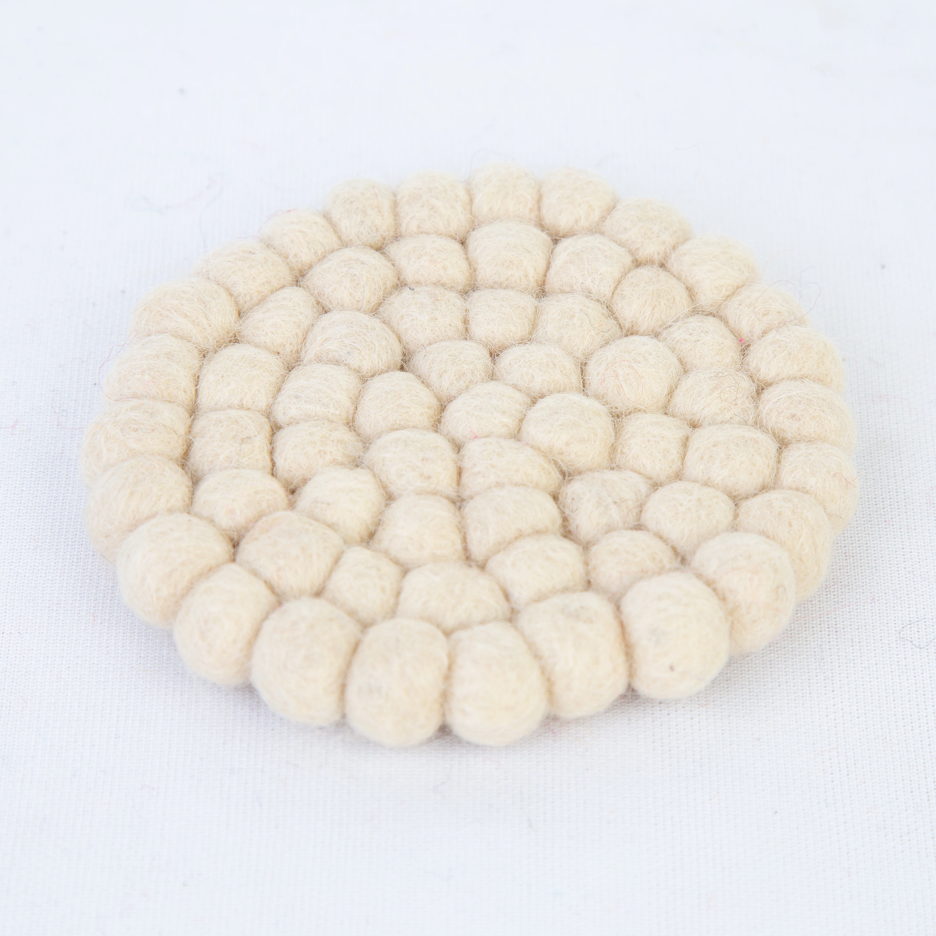 Premium  Quality Felt Wool Coasters and Trivets Soft and Comfortable Available At Good Price