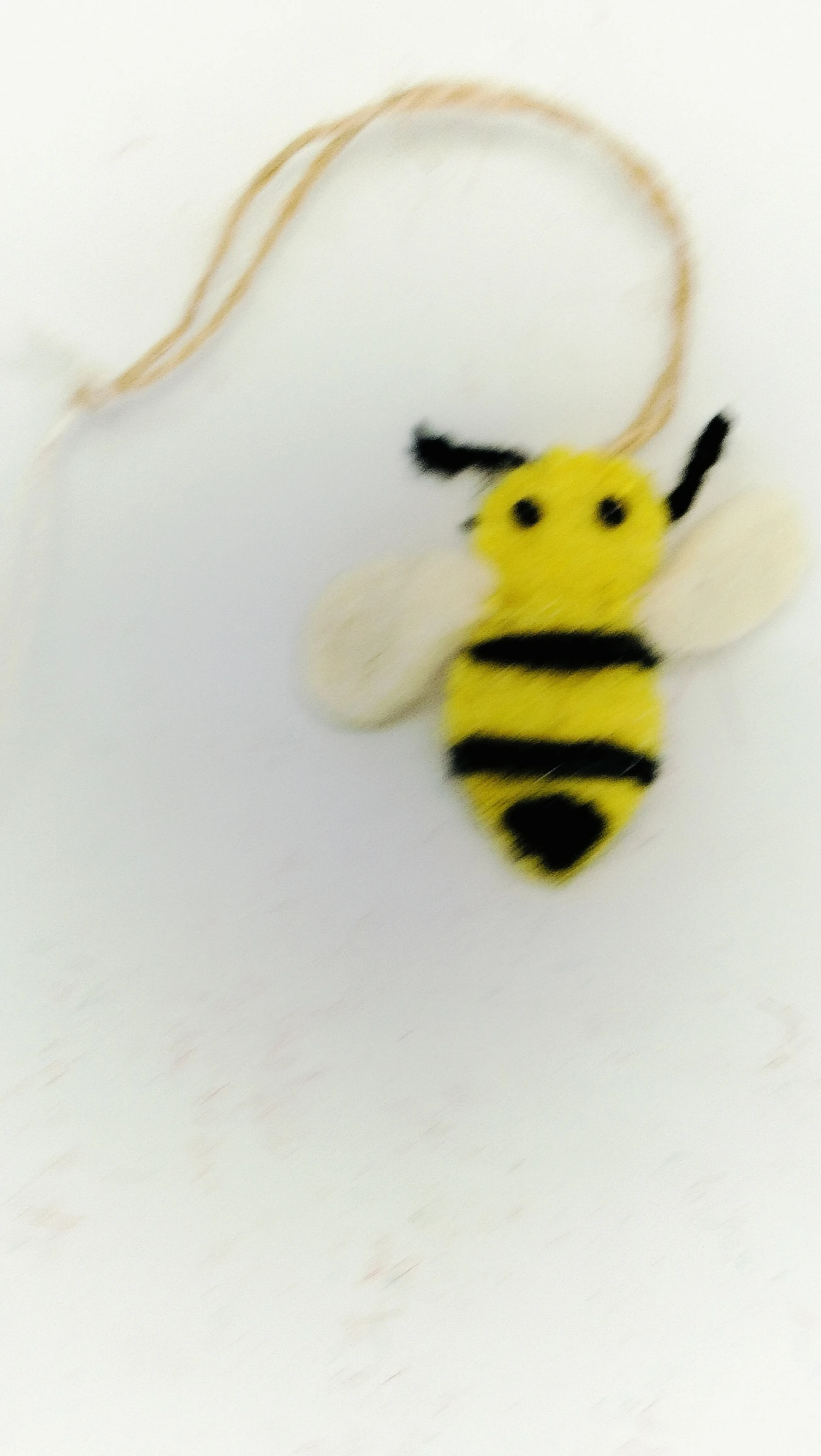 Mesmerizing Wool Cartoon Toys Honey Bee Hanging Playing and for Home and Offices Christmas for Kid 10 Decoration Customized