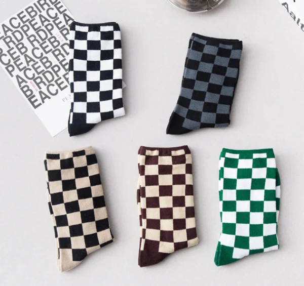 Korea Harajuku Trend Women Checkerboard Socks Geometric Checkered Socks Cheap Hip Hop Cotton Unisex Streetwear Novelty Socks