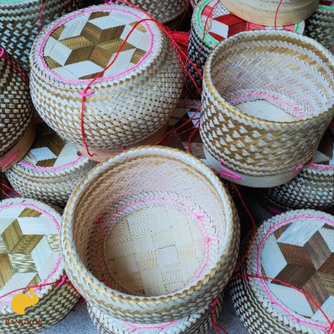Kratip - Small Sticky Rice Bamboo Serving Basket Handmade Basket from Thailand Wholesale natural basket
