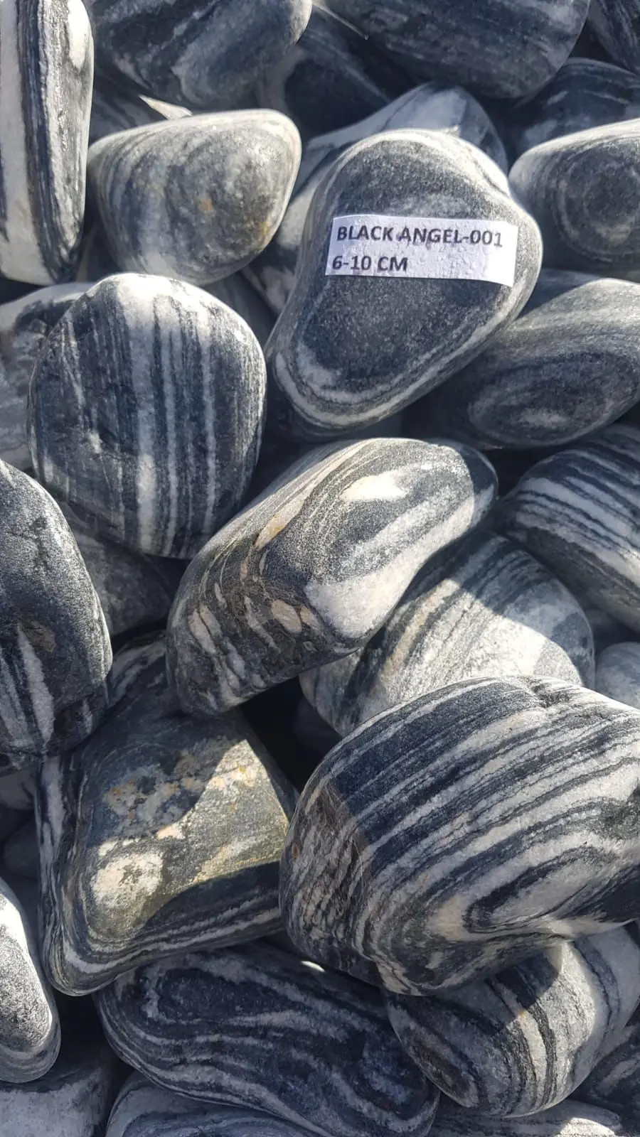 Direct Factory Price  Exterior interior wall pavement garage stone decoration stones and tiles cheap pebble stones for gardens