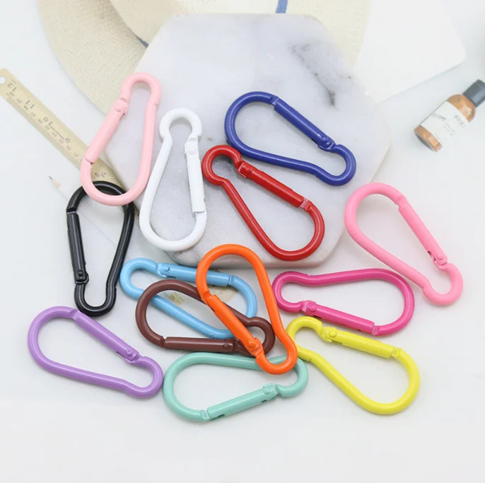 No. 5 color spray paint D-shaped gourd carabiner hook