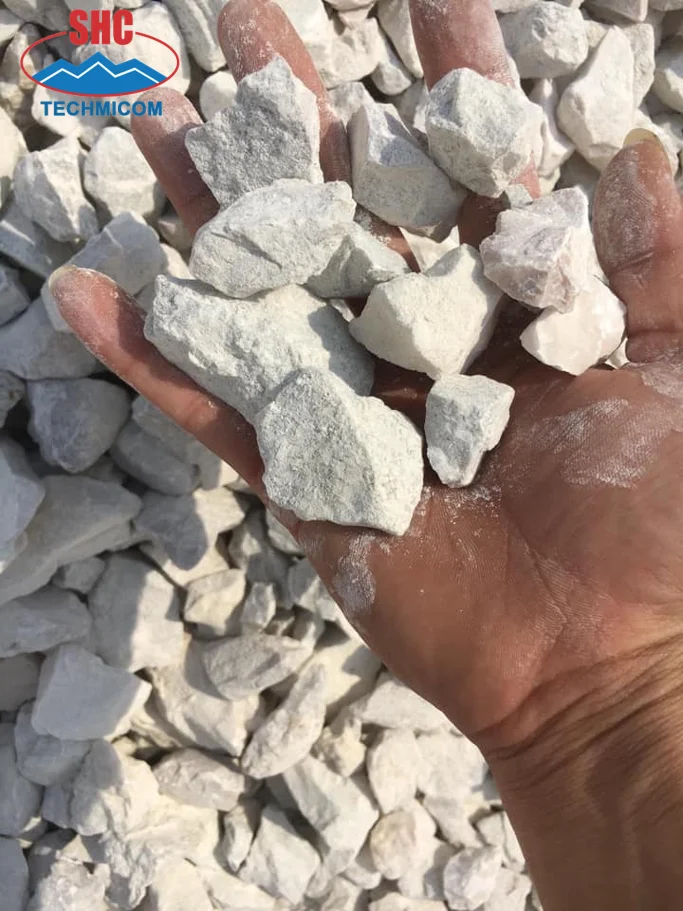 EXPORT QUALITY BURNT LIME QUICKLIME LUMP SIZE 10-70MM VIETNAM FACTORY