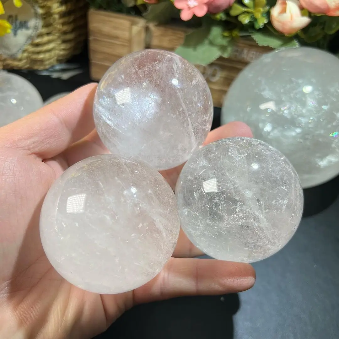 Hot Sale Healing Clear Quartz Sphere Semi Precious Gemstone Crafts Polished Clear Quartz Balls Healing Quartz Crystal Ball