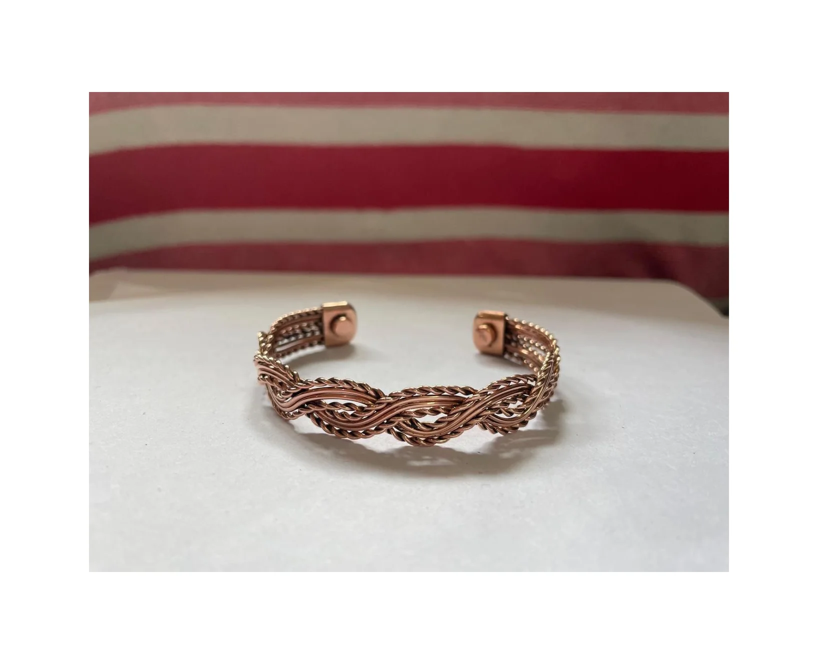 Black and Silver Stainless Iron Metal bangles fashion jewelry for woman and man use bangle cheap price from India