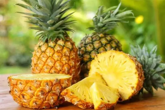 Fresh-Pineapple.jpg