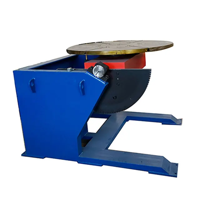 High-Capacity Welding Positioner with Adjustable Table and 120° Tilt Function for Pipe & Vessel Fabrication Applications