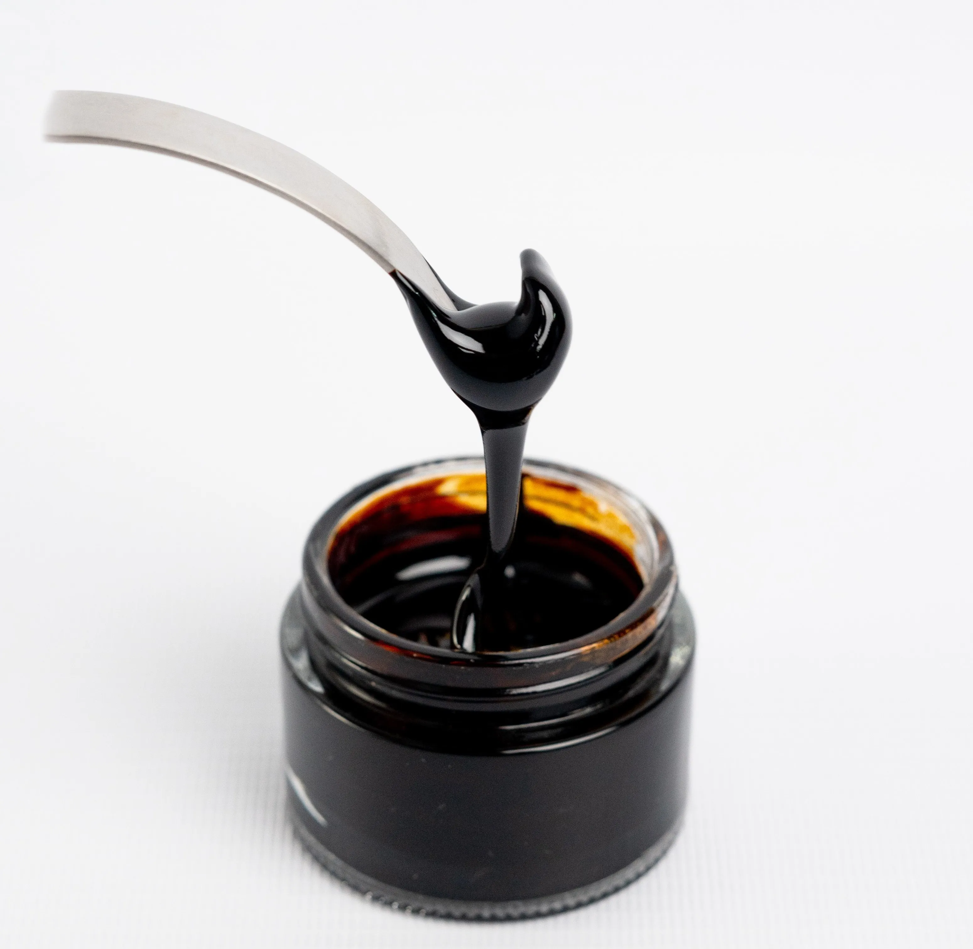 Gold Graded Pure Himalayan Sun-Dried Shilajit Resin Lab tested Sun-dried Shilajit