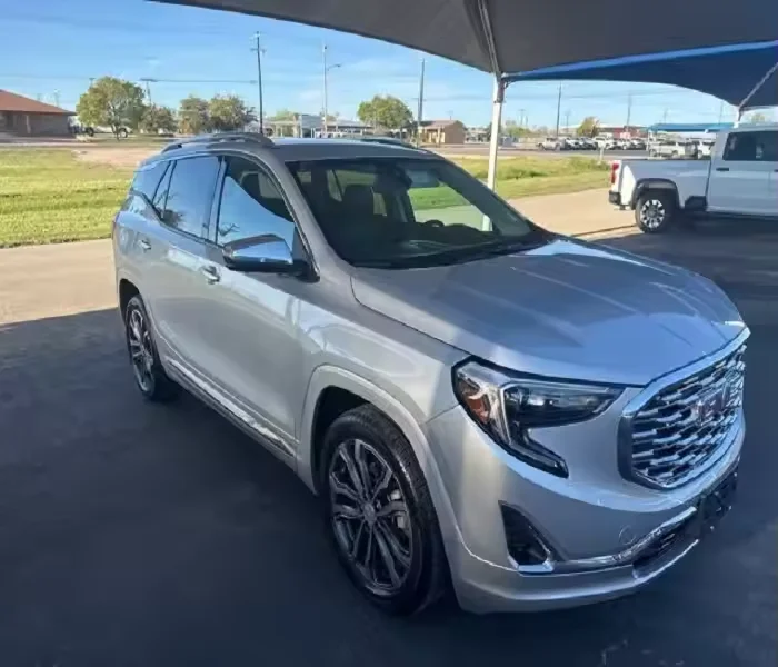2021 GMC Terrain Denali FWD автоматические кожаные сиденья панорамный люк R18 шины из алюминиевого сплава Багажник На Крышу левый шнурок