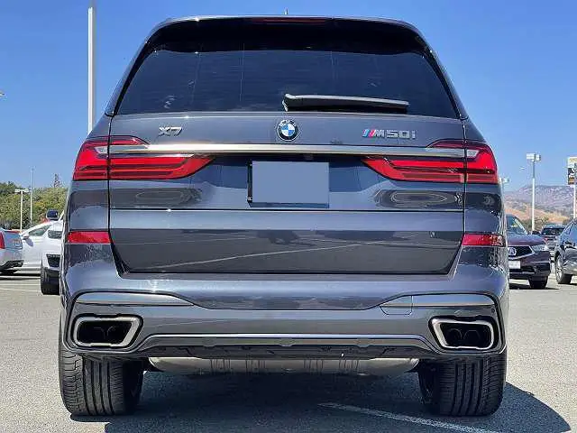 2022 BMW X7 внедорожник б/у автоматическая коробка передач с RWD AWD FWD опционами 8L турбо двигатель R16 шины кожаные сиденья темные внутренние газовые бензиновые