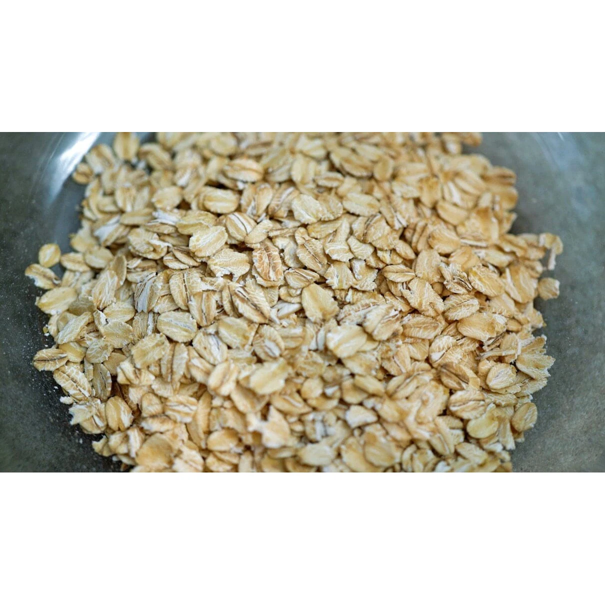 Cheap Price Oat Grain Wholegrain Rolled Oats  Wholesale Natural oatmeal Tasty and Healthy Nutritious high quality Coarse grain