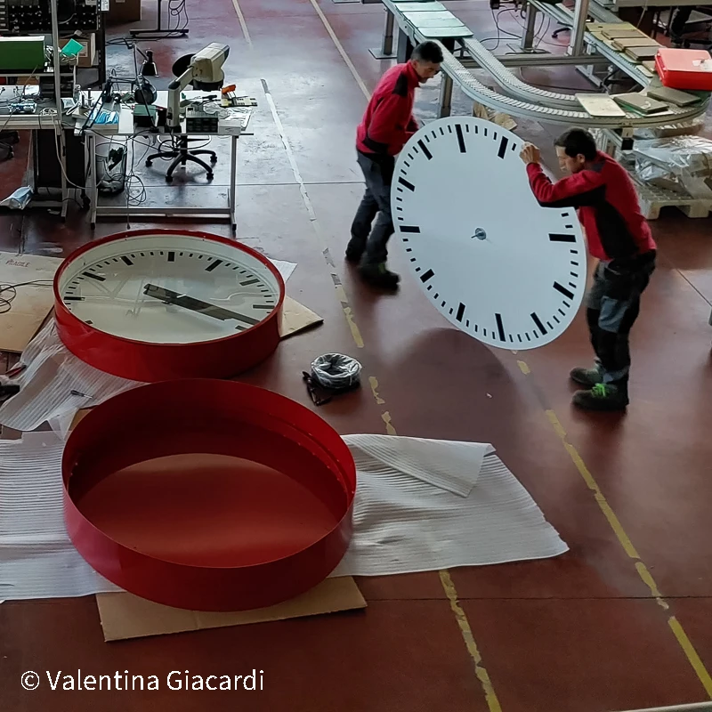 Custom Up to 4 Meters Full Set Outdoor Dial Clock for Railway Station, Pubblic or Private Building or Mall