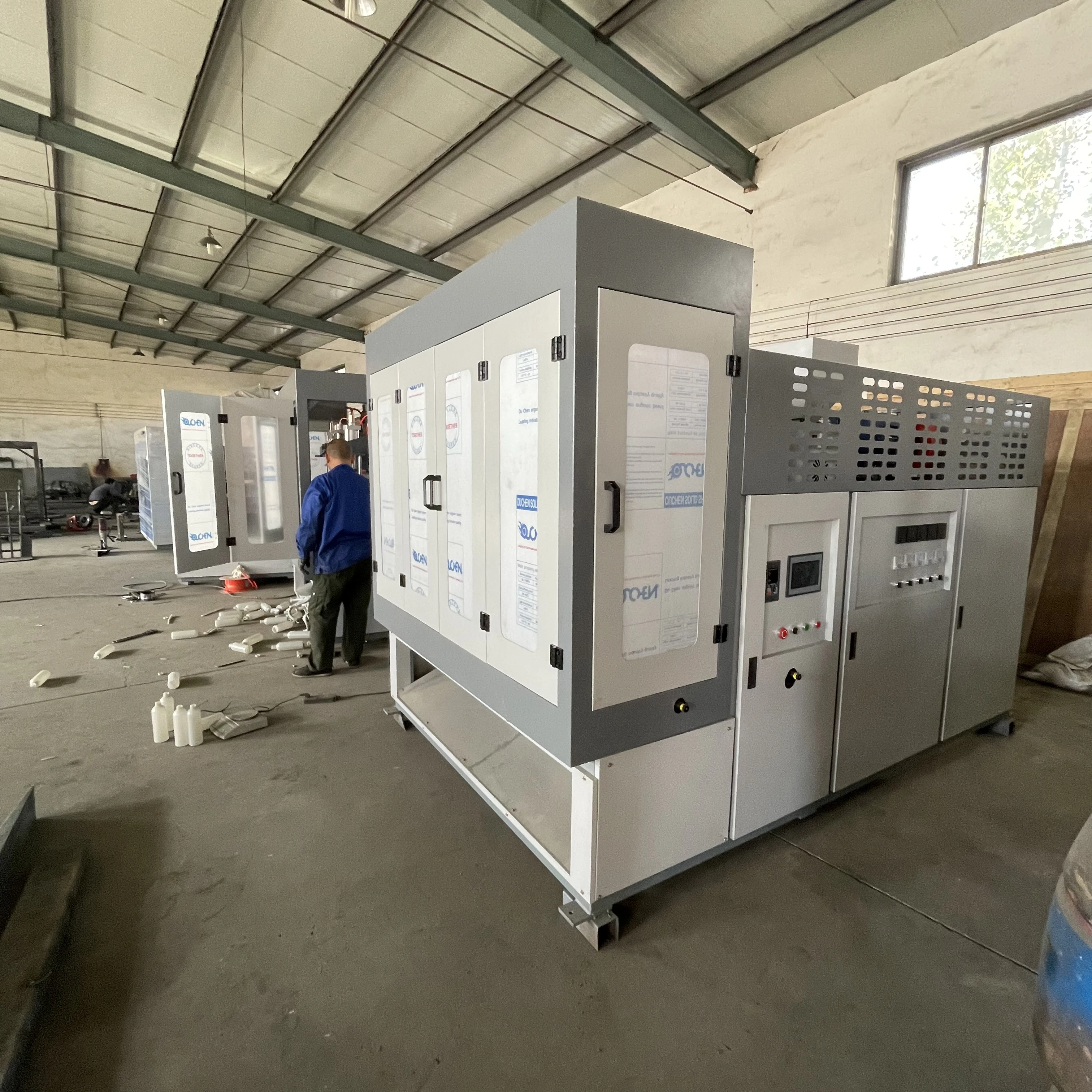 Plastic Can Extruder PP/PE Bottle Production Machine HDPE Bottle Blow Modling Machine